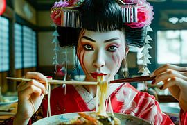 japanische Frau isst Spaghetti