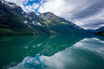 Reflectie in het Lovatnet