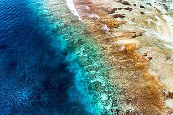Aerial Summer - Ozeanische Tiefe