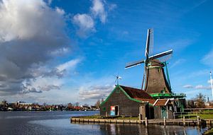 Windmühle in der Zaanse Schans. von Floyd Angenent