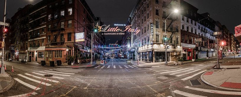 Stille Nächte in Little Italy – Panorama der Mulberry Street von Karsten Rahn
