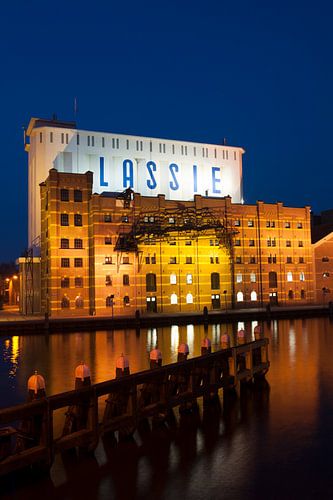 Lassie gebouw aan de Zaan