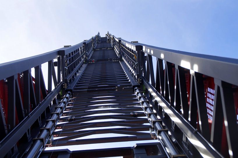 Fire Ladder von Dennis Meißner