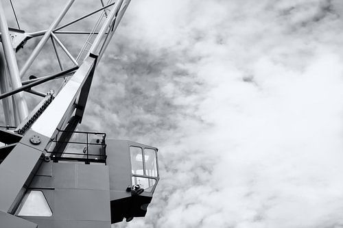 Vintage schwarz und weiß Hafenkran