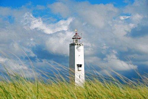 Noordwijk lighthouse by Hans Vink