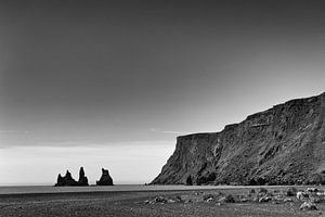 Sur la plage de Vík í Mýrdal