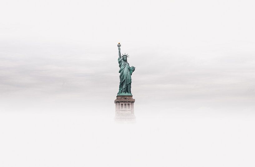 Statue of Liberty by Hello Pompoyo