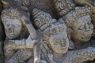Beelden in de Borobudur tempel