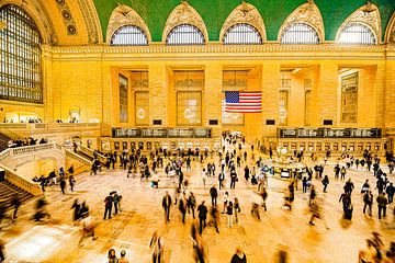 Grand Central Station New York”Moves “ van Truckpowerr