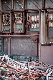 Urbex verlaten fabriek van Col Fotooss