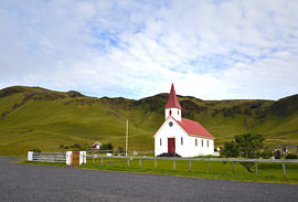 Little white church in southern Iceland by Evert-Jan Hoogendoorn
