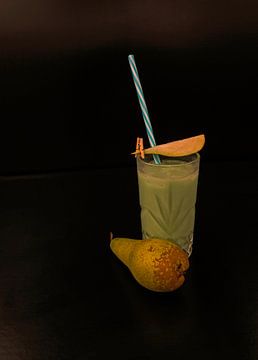 Wodka-kokosnoot-perensap cocktail.
