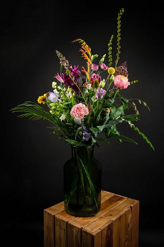 Still life: colourful flowers in a vase
