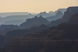 Uitzicht over de Grand Canyon tijdens zonsondergang van Anouschka Hendriks