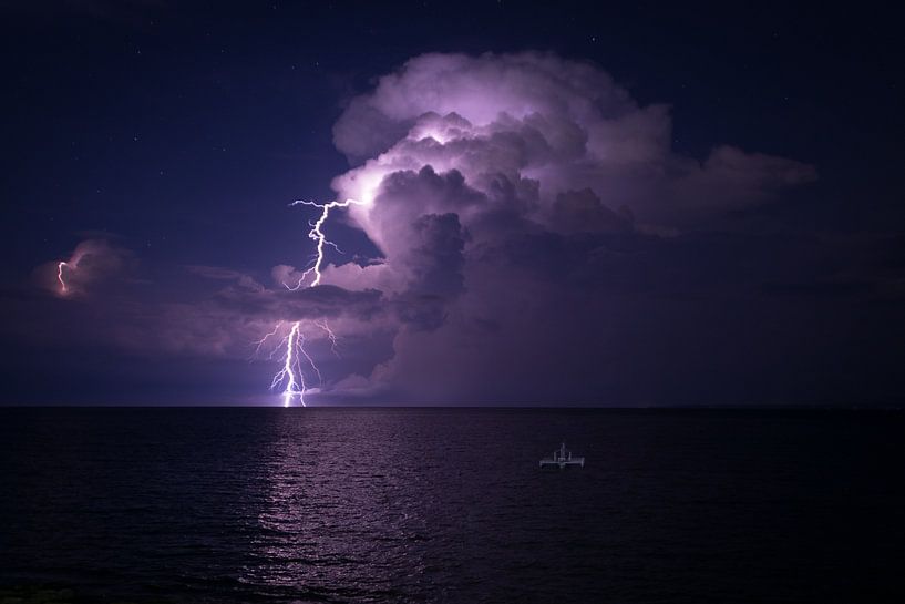 Onweer op zee van Heleen Middel