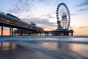 Die Seebrücke von Scheveningen von Simon Bregman