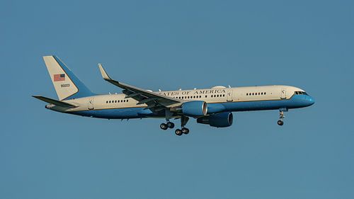 U.S. Air Force Boeing C-32A (757-200).