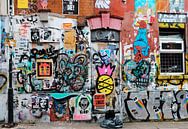 Graffiti muur, Shoreditch, Londen van Roger VDB thumbnail