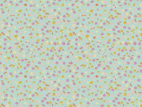 A cheerful, flower-filled spring