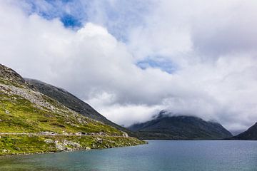 Lake in Norway van Rico Ködder