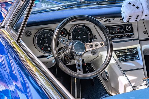 Volant de voiture ancienne