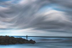 Einsame Gestalt Am Meer