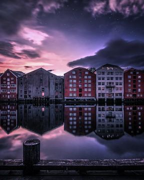 Maisons en bois de Trondheim sur Niels Tichelaar
