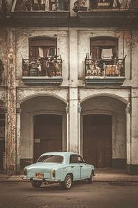 klassieke amerikaanse auto in Havana Cuba 7 van Emily Van Den Broucke