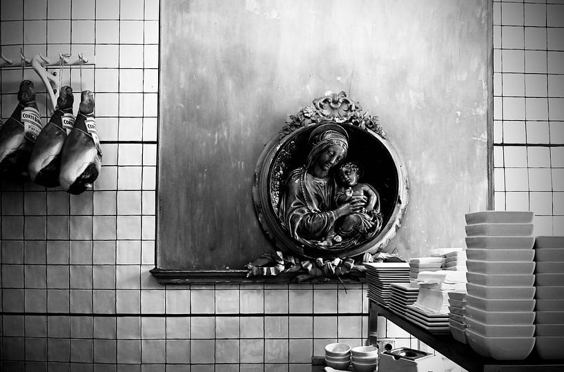 italian restaurant by Frank Mossink