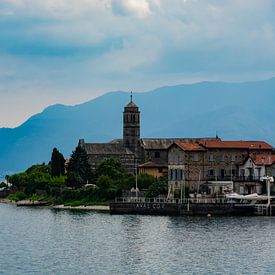 Lago di Como, Italy by Eliberto