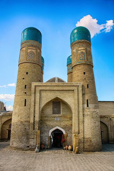 Chor Minor Bukhara van Yvonne Smits
