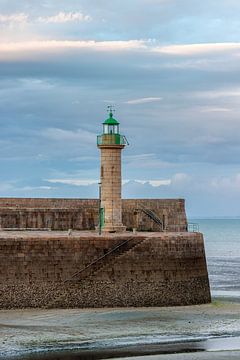 Phare de Binic France sur Rob van der Teen