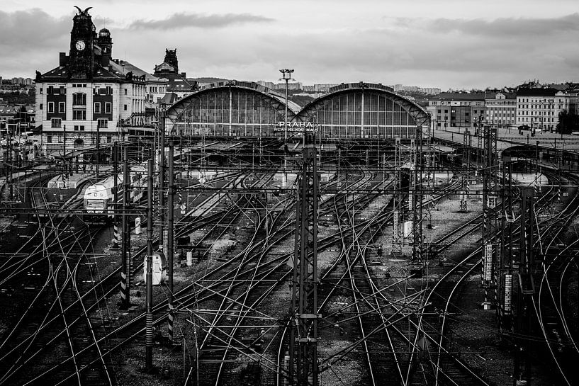 Gare de Prague par Julian Buijzen