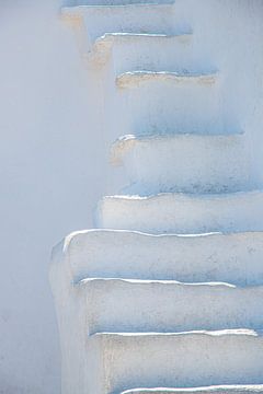 Witte trap op Santorini, Griekenland van Jan Fritz