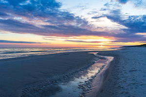 Sonnenaufgang an der polnischen Ostseeküste