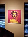 Klantfoto: Popart portret Neon Woman magenta neon yellow van René van den Berg