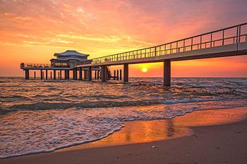Sunrise at the teahouse in Timmendorf