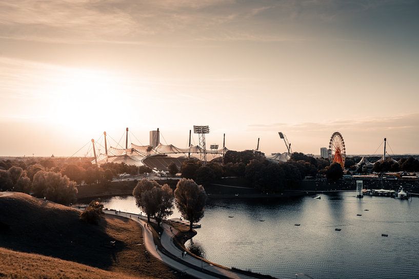 Munich by Hello Pompoyo