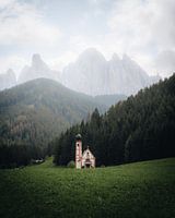St. Santa Maddalena, Dolomites