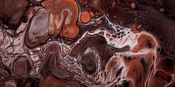 Liquid colors: brown, orange by Marjolijn van den Berg