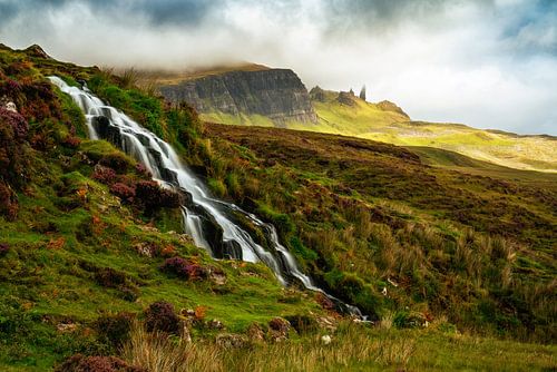Bride Veils and view of Old Man Storr