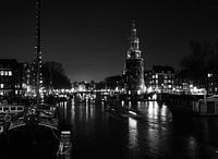 Kanal von Amsterdam bei Nacht