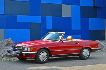 A Star for America - Mercedes Benz 560 SL Pic 2.1