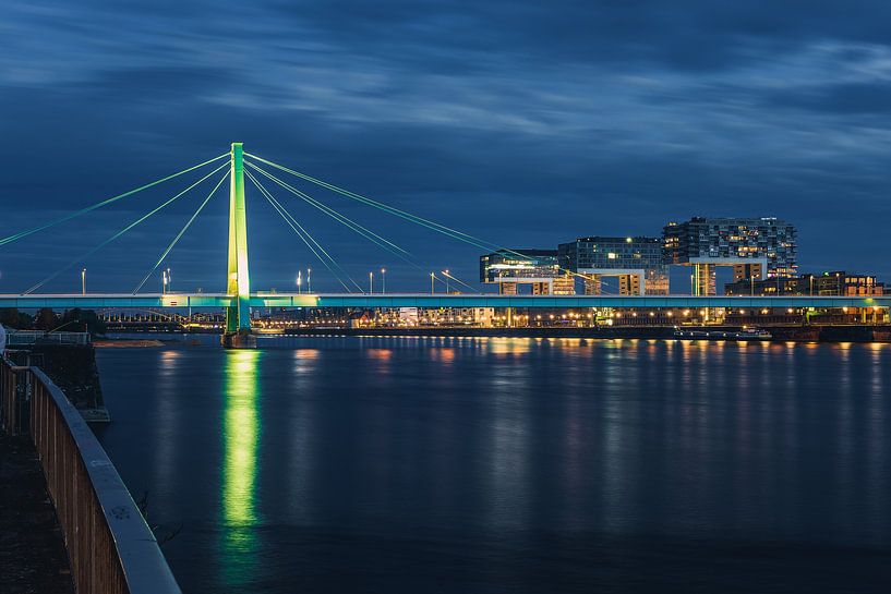 Cologne bridge at night by Renato Dehnhardt