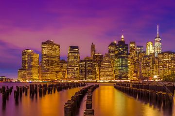 Manhattan Skyline zum Sonnenuntergang von Melanie Viola