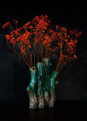 Orange gypsophila.
