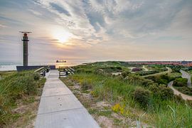 Zonsondergang Westkapelle van Tom Hengst