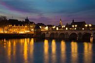 Maastricht in het avond licht!  van Yvette Baur thumbnail