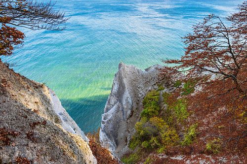 Ostseeküste auf der Insel Moen in Dänemark van Rico Ködder