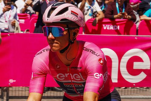 Remco Evenepoel pink jersey Giro 2023